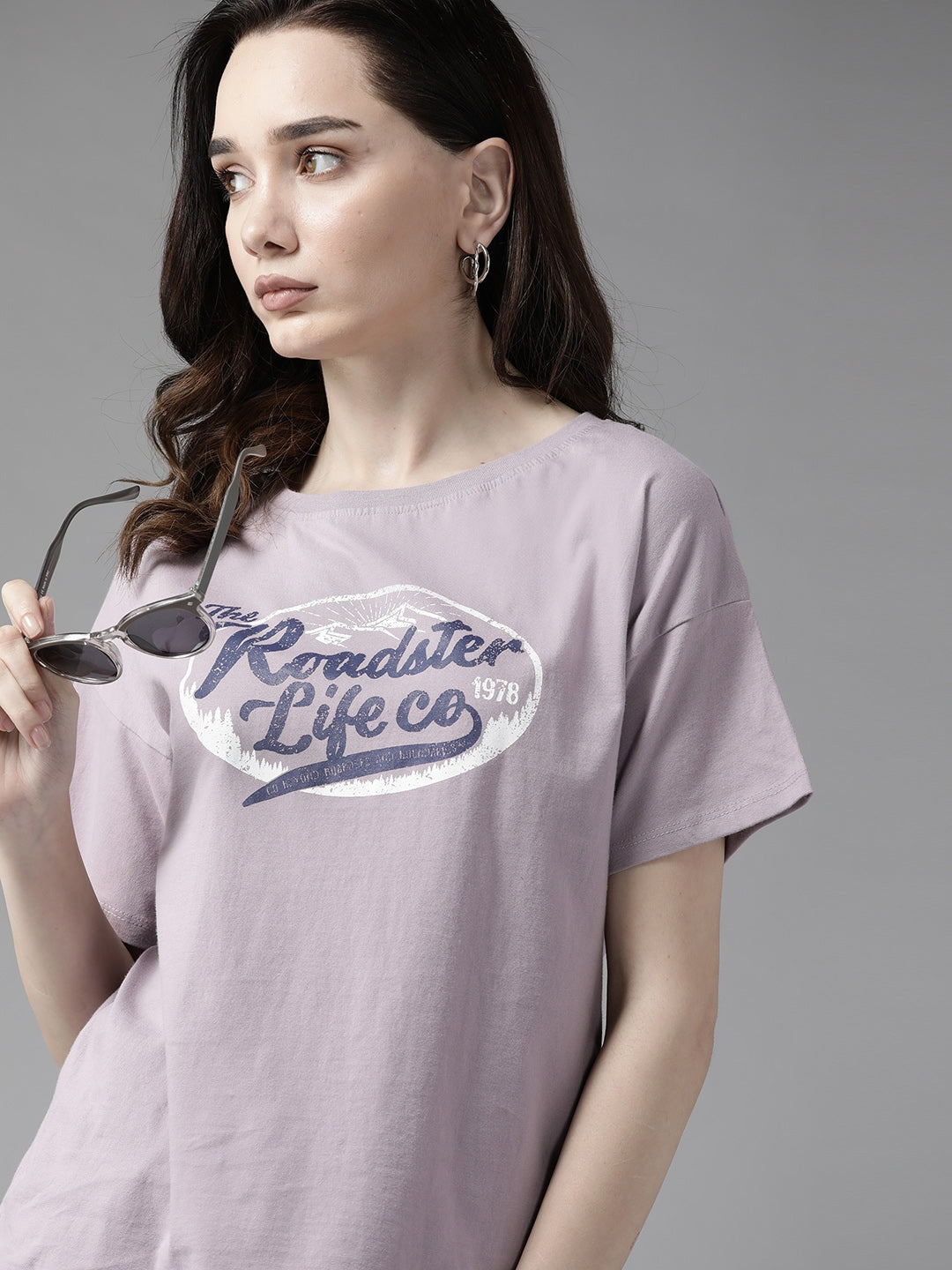 LADIES T SHIRT